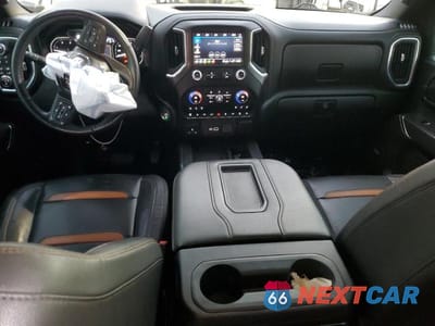 Zdjęcie 8 z 11 samochodu: 2021 GMC SIERRA K2500 AT4 VIN:1GT49PEY6MF254734 - miniatura