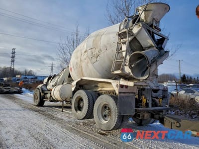 Trzecie zdjęcie samochodu z tyłu: 2004 MACK 700 CV700 VIN:1M2AG11C04M013291 - miniatura