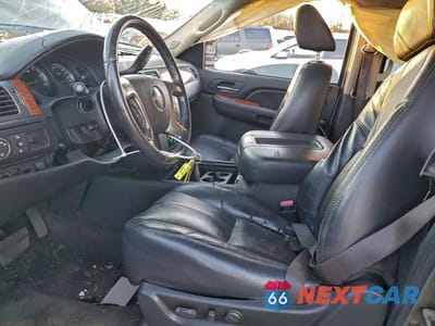 Zdjęcie 7 z 13 samochodu: 2007 GMC YUKON VIN:1GKFC16J97R429266 - miniatura