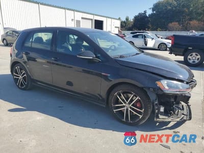 Czwarte zdjęcie samochodu z boku: 2017 VOLKSWAGEN GTI S/SE VIN:3VW447AUXHM043850 - miniatura