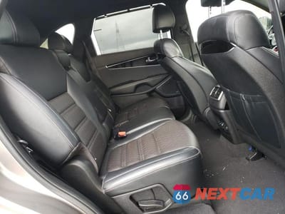 Zdjęcie 11 z 13 samochodu: 2018 KIA SORENTO SX VIN:5XYPKDA51JG375174 - miniatura