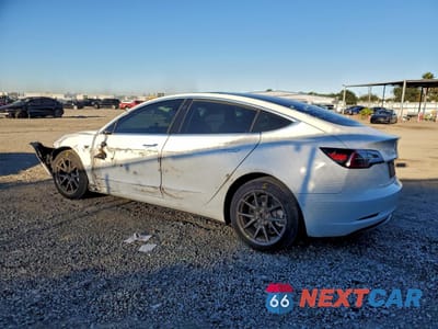 Drugie zdjęcie samochodu z przodu: 2020 TESLA MODEL 3 VIN:5YJ3E1EA5LF598405 - miniatura