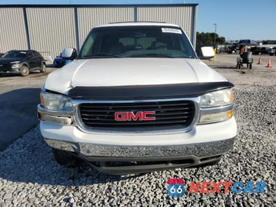 Piąte zdjęcie samochodu w środku: 2003 GMC YUKON VIN:1GKEC13V33R222112 - miniatura