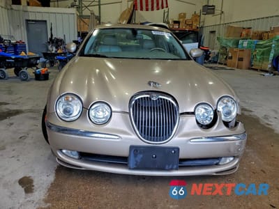 Piąte zdjęcie samochodu w środku: 2003 JAGUAR S-TYPE VIN:SAJEA01UX3HM59659 - miniatura