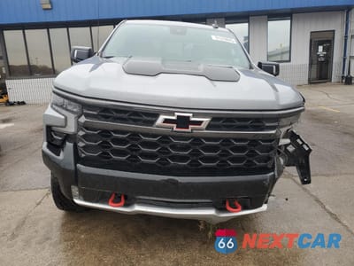 Piąte zdjęcie samochodu w środku: 2024 CHEVROLET SILVERADO K1500 ZR2 VIN:3GCUDHEL2RG137828 - miniatura