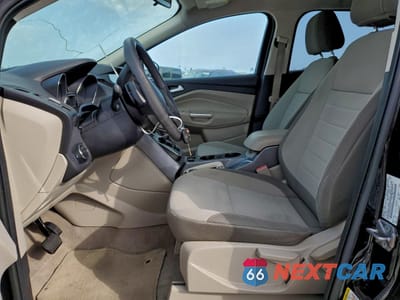 Zdjęcie 7 z 12 samochodu: 2013 FORD ESCAPE SE VIN:1FMCU0GX3DUC13619 - miniatura