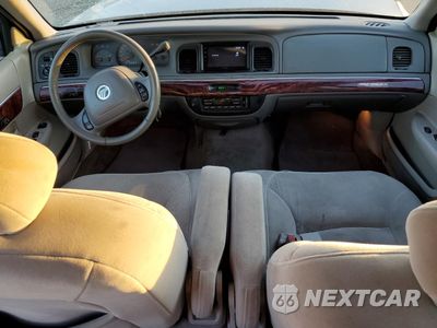 Zdjęcie 8 z 12 samochodu: 2001 MERCURY GRAND MARQUIS LS VIN:2MEFM75W31X705185 - miniatura