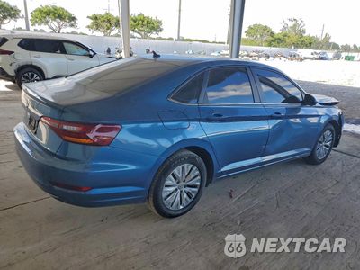 Trzecie zdjęcie samochodu z tyłu: 2019 VOLKSWAGEN JETTA S VIN:3VWC57BU0KM171190 - miniatura