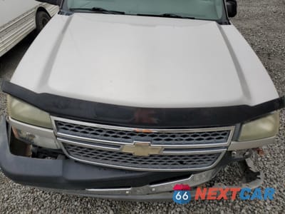 Zdjęcie 12 z 14 samochodu: 2005 CHEVROLET SILVERADO K3500 VIN:1GCJK33245F957748 - miniatura