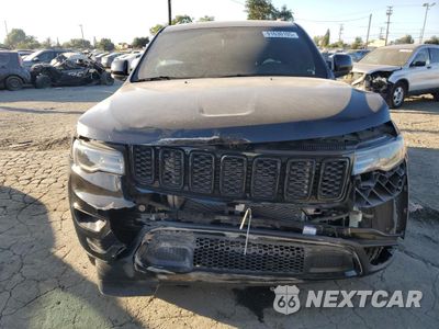 Piąte zdjęcie samochodu w środku: 2017 JEEP GRAND CHEROKEE LIMITED VIN:1C4RJEBG5HC779305 - miniatura