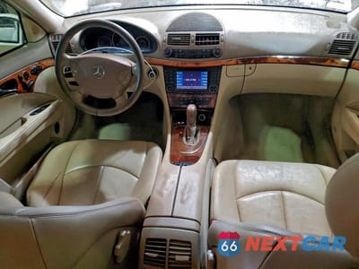 Zdjęcie 8 z 13 samochodu: 2004 MERCEDES-BENZ E 320 4MATIC VIN:WDBUH82J94X112788 - miniatura