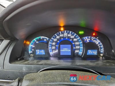 Zdjęcie 9 z 11 samochodu: 2014 TOYOTA CAMRY HYBRID VIN:4T1BD1FK2EU112516 - miniatura