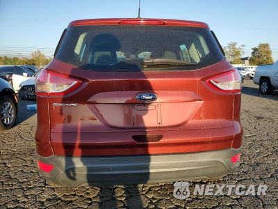 Zdjęcie 6 z 13 samochodu: 2016 FORD ESCAPE S VIN:1FMCU0F75GUB38556 - miniatura