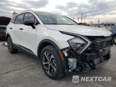 Czwarte zdjęcie samochodu z boku: 2023 KIA SPORTAGE EX VIN:KNDPVCAG0P7117821 - miniatura