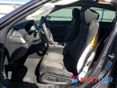 Zdjęcie 7 z 12 samochodu: 2018 HONDA ACCORD EX VIN:1HGCV1F44JA228451 - miniatura