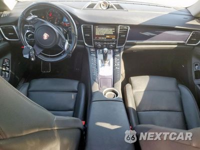Zdjęcie 8 z 12 samochodu: 2014 PORSCHE PANAMERA 2 VIN:WP0AA2A76EL007808 - miniatura