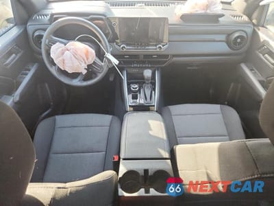 Zdjęcie 8 z 12 samochodu: 2024 CHEVROLET COLORADO TRAIL BOSS VIN:1GCPTEEK3R1270652 - miniatura