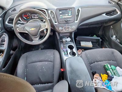 Zdjęcie 8 z 12 samochodu: 2018 CHEVROLET MALIBU LS VIN:1G1ZB5ST4JF175235 - miniatura