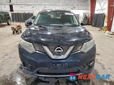 Piąte zdjęcie samochodu w środku: 2014 NISSAN ROGUE SV VIN:5N1AT2MV8EC778237 - miniatura