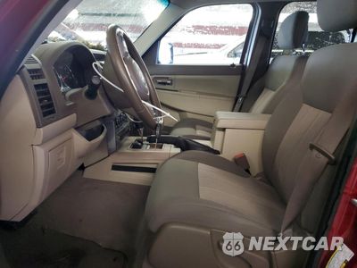 Zdjęcie 7 z 14 samochodu: 2011 JEEP LIBERTY SPORT VIN:1J4PN2GK6BW504632 - miniatura