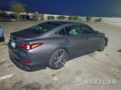 Trzecie zdjęcie samochodu z tyłu: 2022 LEXUS ES 350 BASE VIN:58ADZ1B17NU136343 - miniatura