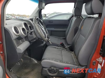 Zdjęcie 7 z 13 samochodu: 2003 HONDA ELEMENT EX VIN:5J6YH28523L042142 - miniatura