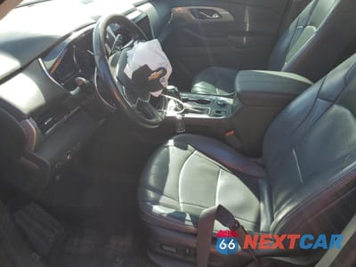 Zdjęcie 7 z 16 samochodu: 2020 CHEVROLET TRAVERSE LT VIN:1GNERHKW7LJ199369 - miniatura