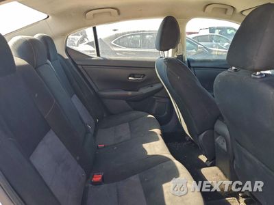 Zdjęcie 10 z 13 samochodu: 2024 NISSAN SENTRA SR VIN:3N1AB8DV4RY281745 - miniatura
