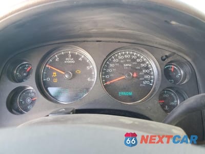Zdjęcie 9 z 13 samochodu: 2010 CHEVROLET SUBURBAN K1500 LT VIN:1GNUKJE32AR172023 - miniatura