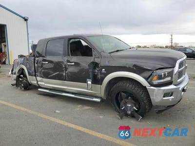 Czwarte zdjęcie samochodu z boku: 2010 DODGE RAM 3500 VIN:3D73Y3HLXAG104973 - miniatura