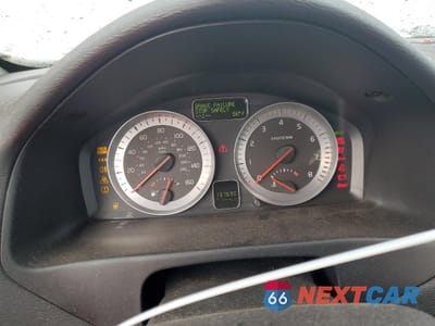 Zdjęcie 9 z 12 samochodu: 2011 VOLVO C70 T5 VIN:YV1672MC0BJ109569 - miniatura