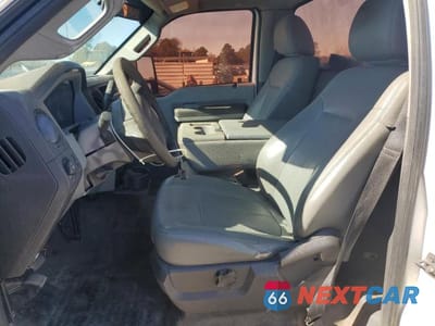 Zdjęcie 7 z 12 samochodu: 2012 FORD F250 SUPER DUTY VIN:1FTBF2A62CEC41250 - miniatura
