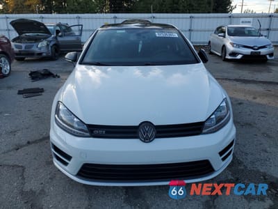 Piąte zdjęcie samochodu w środku: 2015 VOLKSWAGEN GTI VIN:3VWTT7AU2FM050271 - miniatura