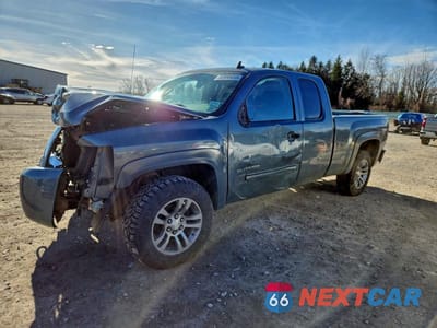 2010 CHEVROLET SILVERADO K1500 LT 1GCSKSE39AZ292715 - główne zdjęcie licytacji z USA - miniatura