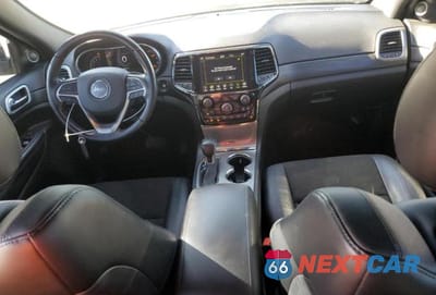 Zdjęcie 8 z 13 samochodu: 2021 JEEP GRAND CHEROKEE LAREDO VIN:1C4RJEAG8MC624713 - miniatura