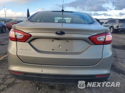 Zdjęcie 6 z 12 samochodu: 2015 FORD FUSION S VIN:3FA6P0G76FR182844 - miniatura