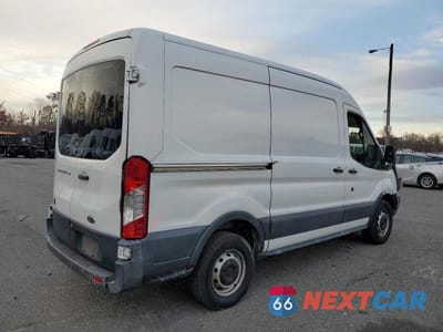 Trzecie zdjęcie samochodu z tyłu: 2017 FORD TRANSIT T-250 CARGO ** R & D * PRI FLEET ** VIN:1FTYR1CG5HKA18968 - miniatura