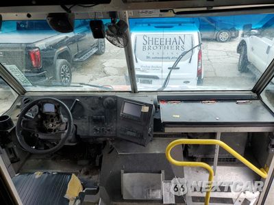 Piąte zdjęcie samochodu w środku: 2021 FORD E450 DELIVERY TRUCK VIN:1FC3E4KKXMDC15713 - miniatura