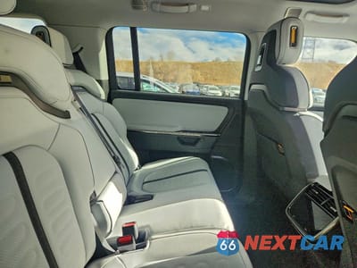 Zdjęcie 11 z 12 samochodu: 2025 RIVIAN R1S ADVENTURE VIN:7PDSGBBA9SN066275 - miniatura