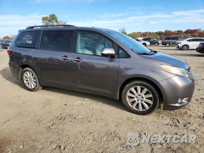 Czwarte zdjęcie samochodu z boku: 2017 TOYOTA SIENNA XLE VIN:5TDDZ3DC8HS172606 - miniatura