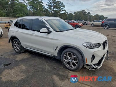 Czwarte zdjęcie samochodu z boku: 2022 BMW X3 SDRIVE30I VIN:5UX43DP01N9K26443 - miniatura