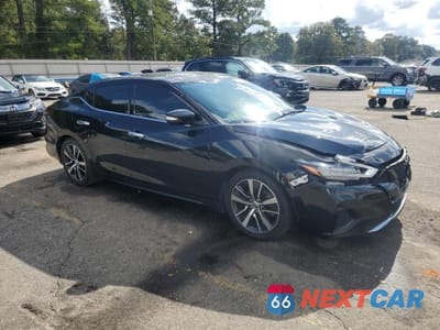 Czwarte zdjęcie samochodu z boku: 2019 NISSAN MAXIMA 3.5 SL VIN:1N4AA6AV6KC379169 - miniatura