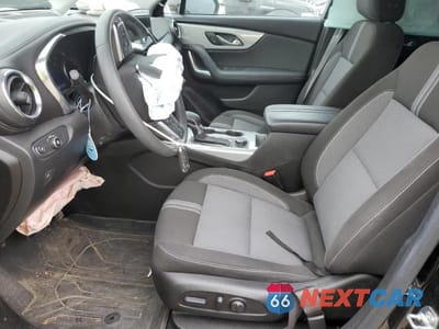 Zdjęcie 7 z 13 samochodu: 2024 CHEVROLET BLAZER 2LT VIN:3GNKBCR49RS162717 - miniatura