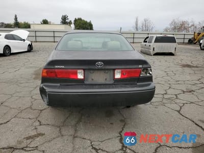 Zdjęcie 6 z 11 samochodu: 2000 TOYOTA CAMRY CE VIN:4T1BG22K8YU969155 - miniatura
