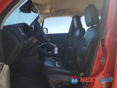 Zdjęcie 7 z 13 samochodu: 2022 JEEP RENEGADE LIMITED VIN:ZACNJDD13NPN66830 - miniatura