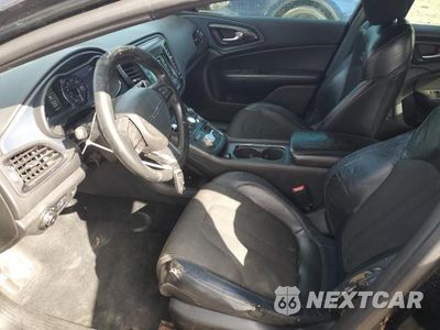 Zdjęcie 7 z 12 samochodu: 2015 CHRYSLER 200 S VIN:1C3CCCBG8FN758796 - miniatura