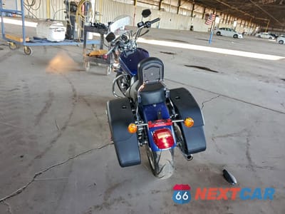 Czwarte zdjęcie samochodu z boku: 2015 HARLEY-DAVIDSON XL1200 T VIN:1HD1LL316FC428162 - miniatura