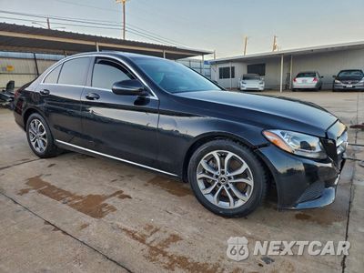 Czwarte zdjęcie samochodu z boku: 2018 MERCEDES-BENZ C 300 VIN:55SWF4JB5JU254031 - miniatura