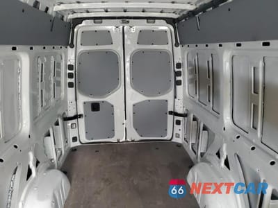 Zdjęcie 10 z 14 samochodu: 2025 MERCEDES-BENZ SPRINTER 2500 VIN:W1Y4KCHY5SP755223 - miniatura