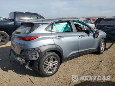 Trzecie zdjęcie samochodu z tyłu: 2018 HYUNDAI KONA SE VIN:KM8K1CAA5JU179981 - miniatura